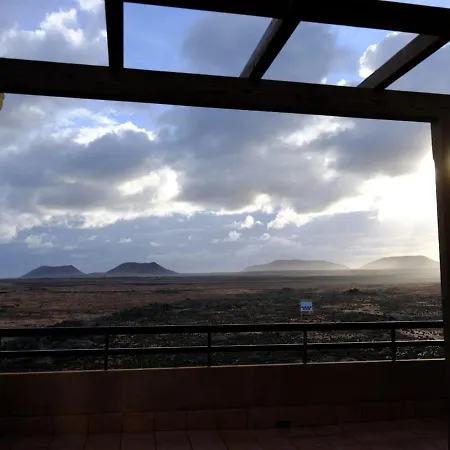 Esmeralda - 3 Bedrooms & Panoramic Views * Lajares