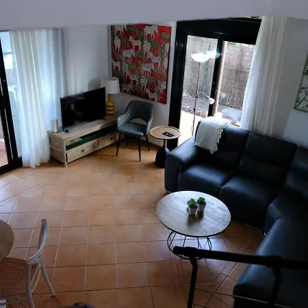 Villa Esmeralda - 3 Bedrooms & Panoramic Views