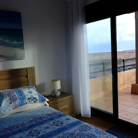 Esmeralda - 3 Bedrooms & Panoramic Views Lajares